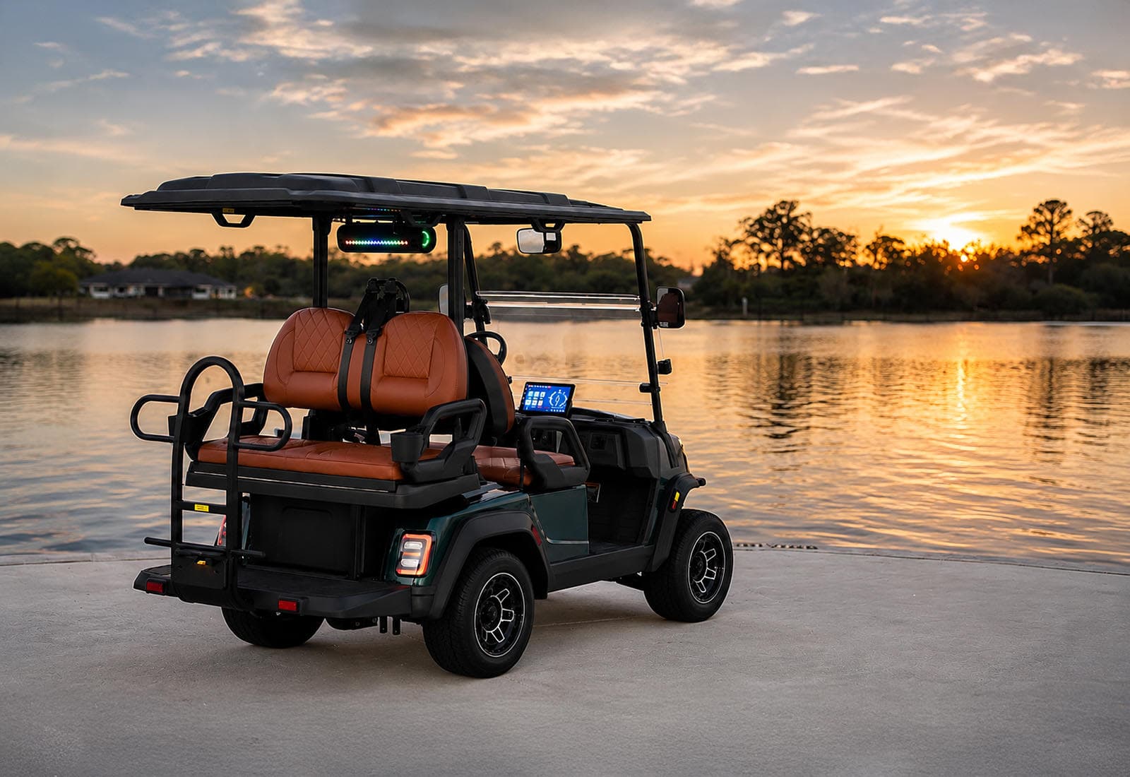 ICON i40X, Rear three-quarter lifestyle view